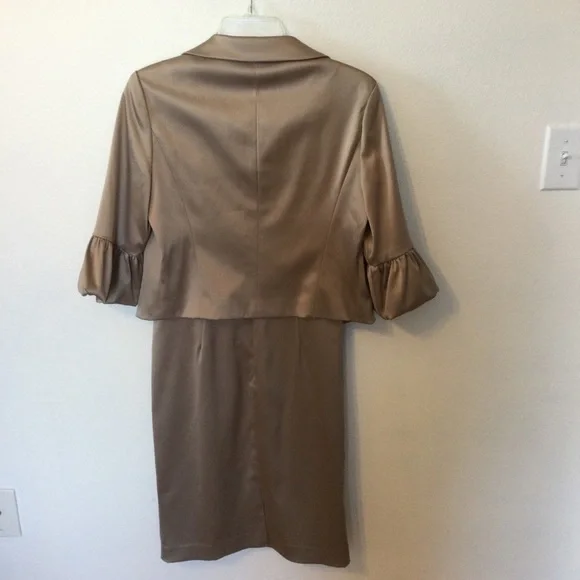 Cachet Beautiful Camel Mother of The Bride Party Holiday Jacket Dress Size 8 - Picture 7 of 9